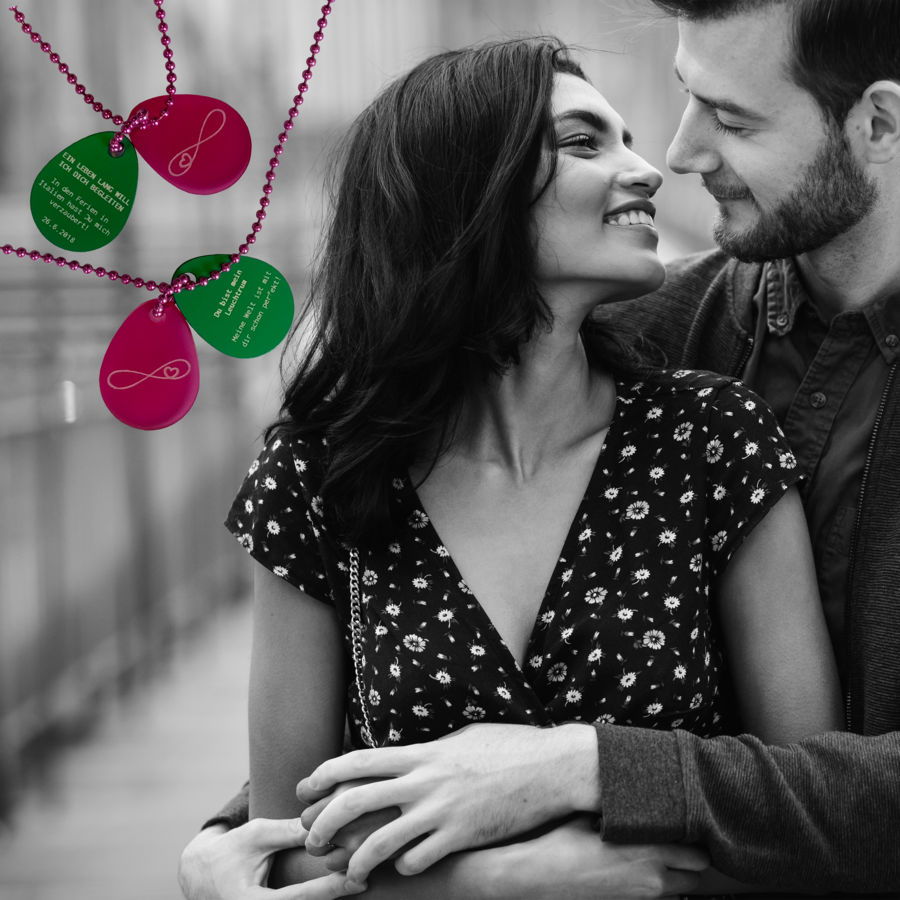 jiley-Liebe-Paar-verliebt-geschenk-laser-gravur-gravieren-personalisiert-halskette-kugelkette-modern_SLIDER3_WEB